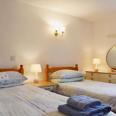Barn Owl Cottage Кромфорд Екстер'єр фото